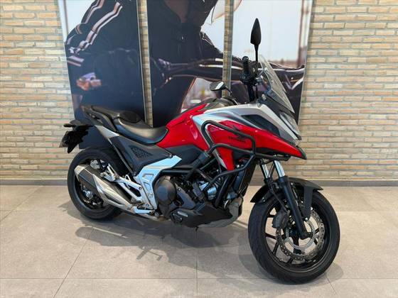 HONDA NC 750X ABS DCT HONDA NC 750X ABS DCT
